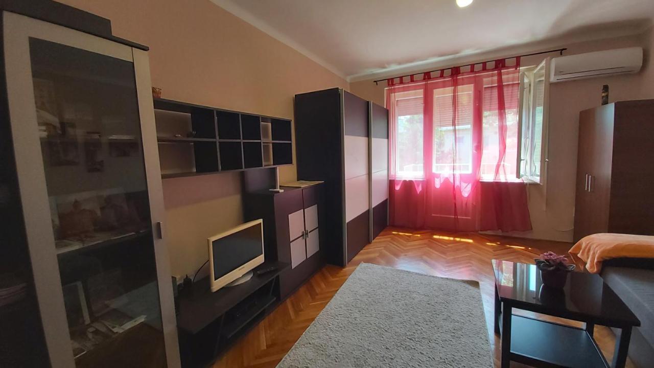 Tisza-Parti Napfeny Apartman Сегед Экстерьер фото